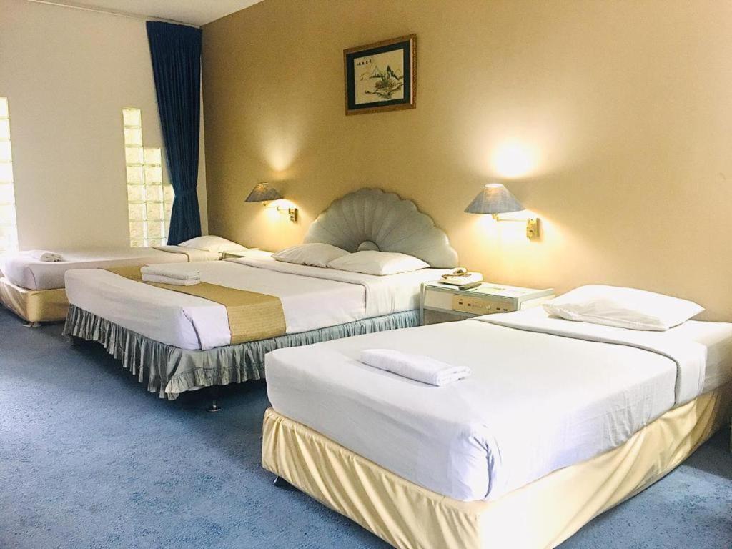 New Grand Park Hotel سورابايا المظهر الخارجي الصورة